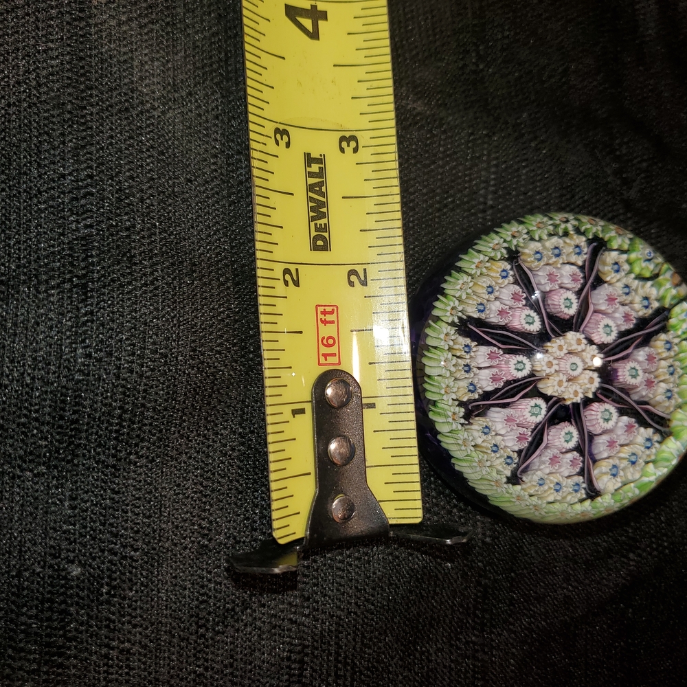 Perthshire Exquisite .millifiori  Glass Art Paperweight - Picture 10 of 11